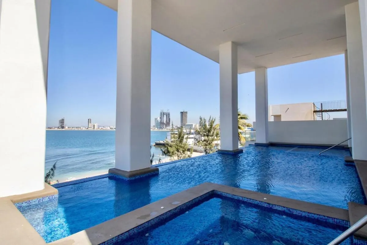מזטלן Departamento Frente A La Playa Los Pinitos 0*,  מקסיקו